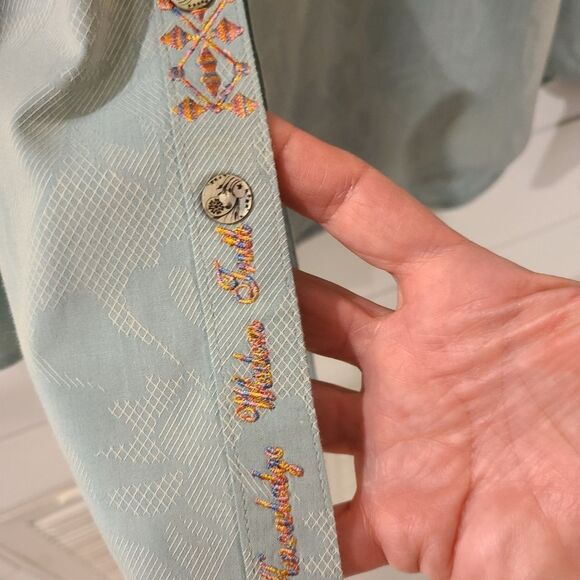 Robert Graham button down shirt - Picture 4 of 10